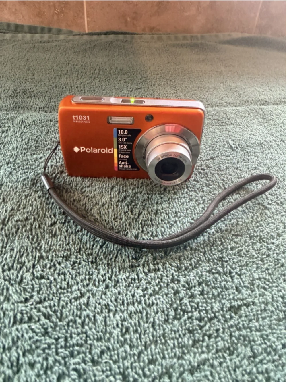 Polaroid T1031 10MP Digital Camera Orange Complete Kit Box Charger Tested Works